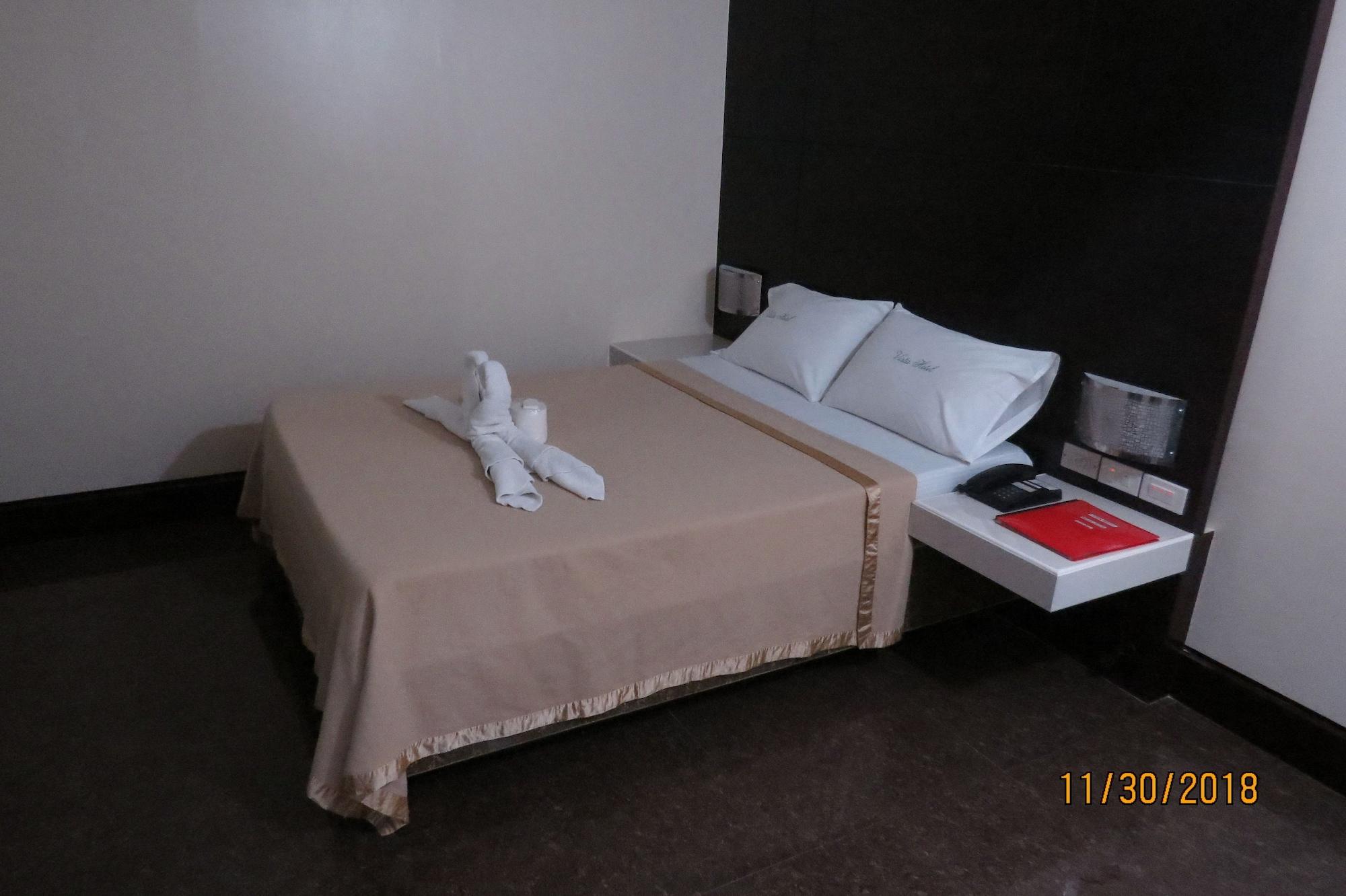 קואזון סיטי Vista Hotel Cubao מראה חיצוני תמונה