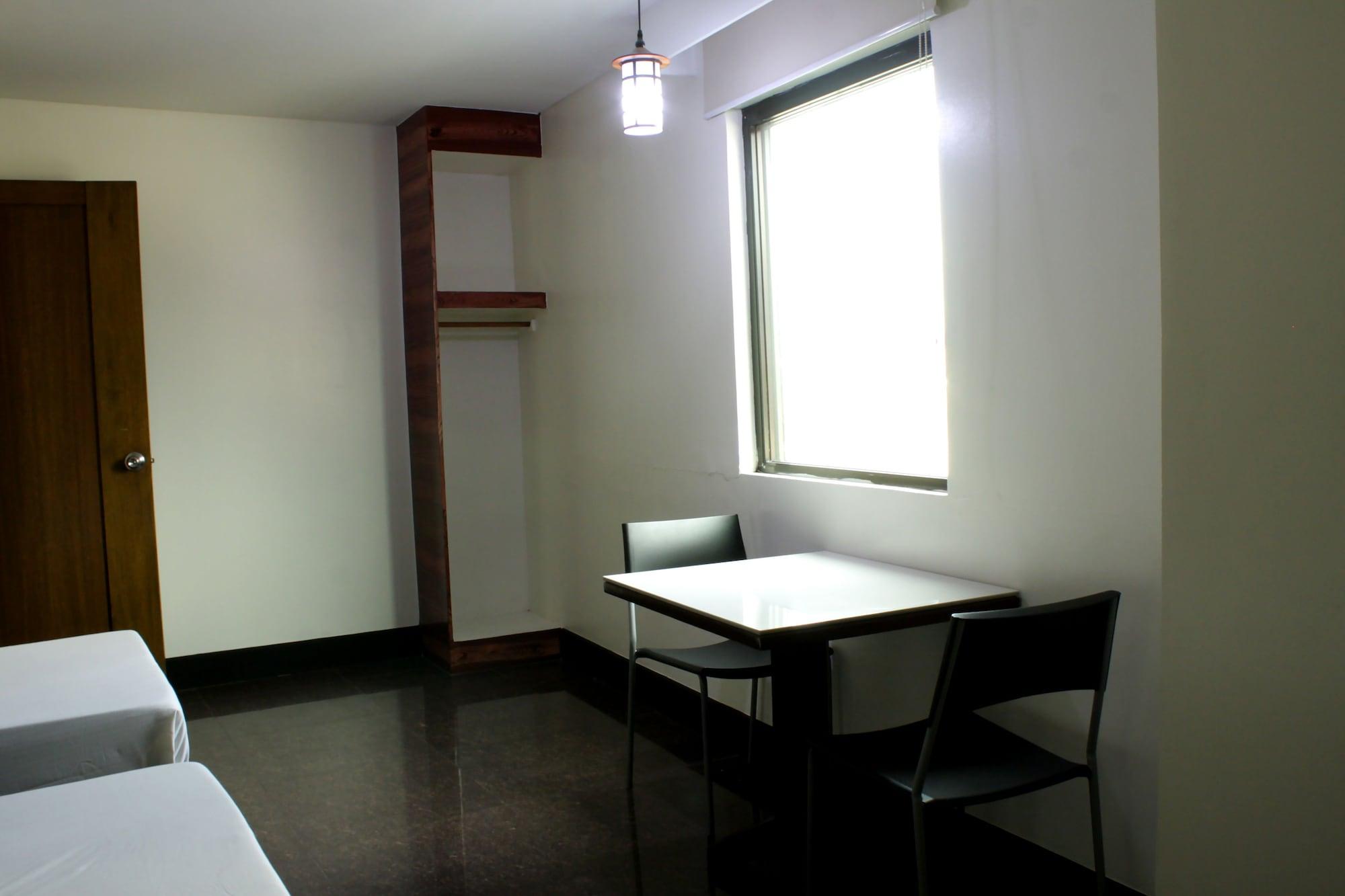 קואזון סיטי Vista Hotel Cubao מראה חיצוני תמונה
