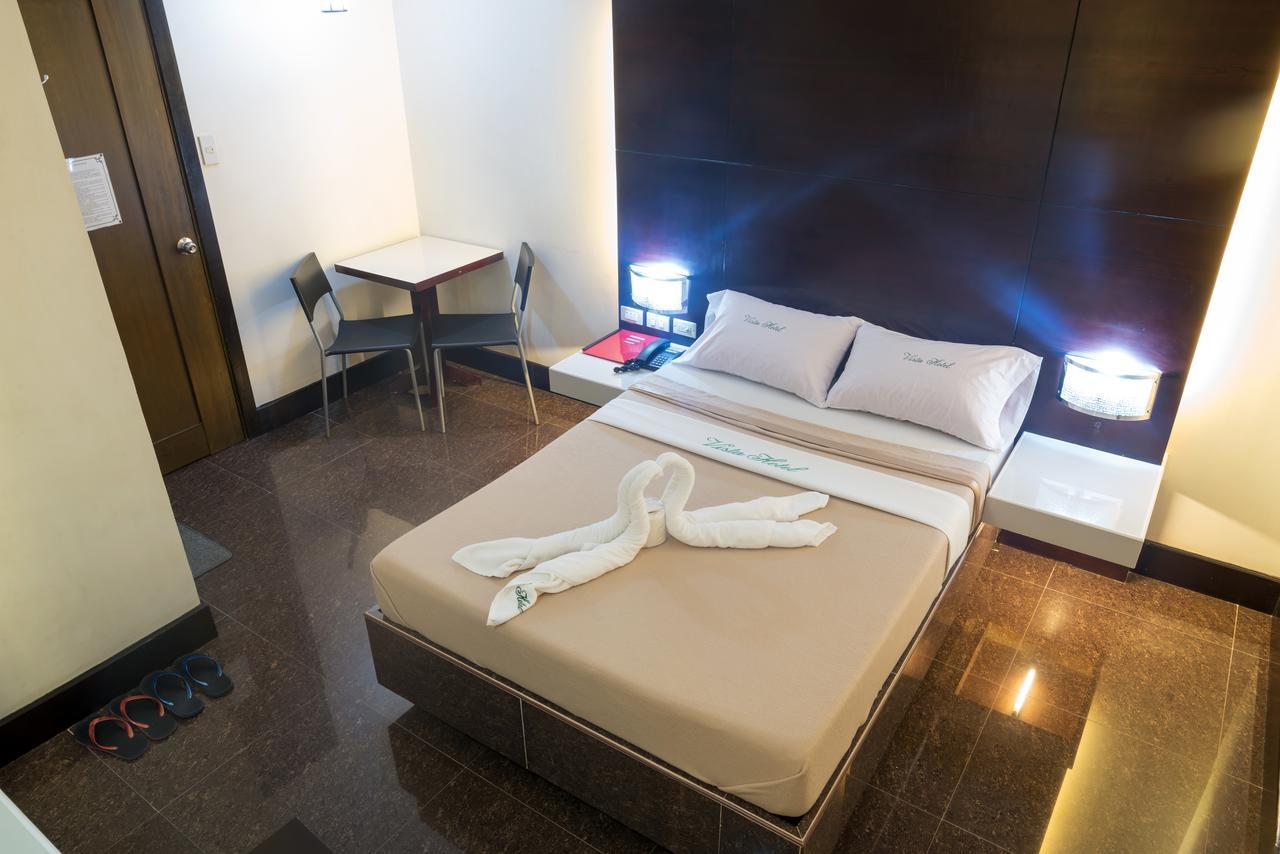 קואזון סיטי Vista Hotel Cubao מראה חיצוני תמונה